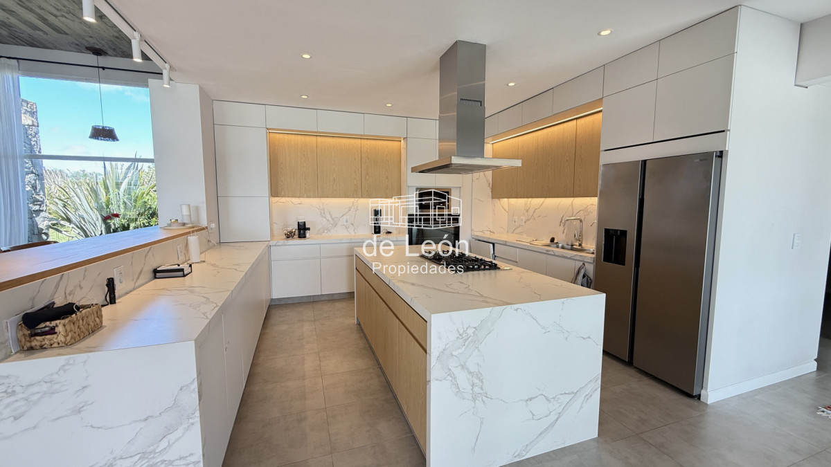 Casa ID.15338 - Casa de 5 dormitorios más servicio en Pueblo Mío, Manantiales