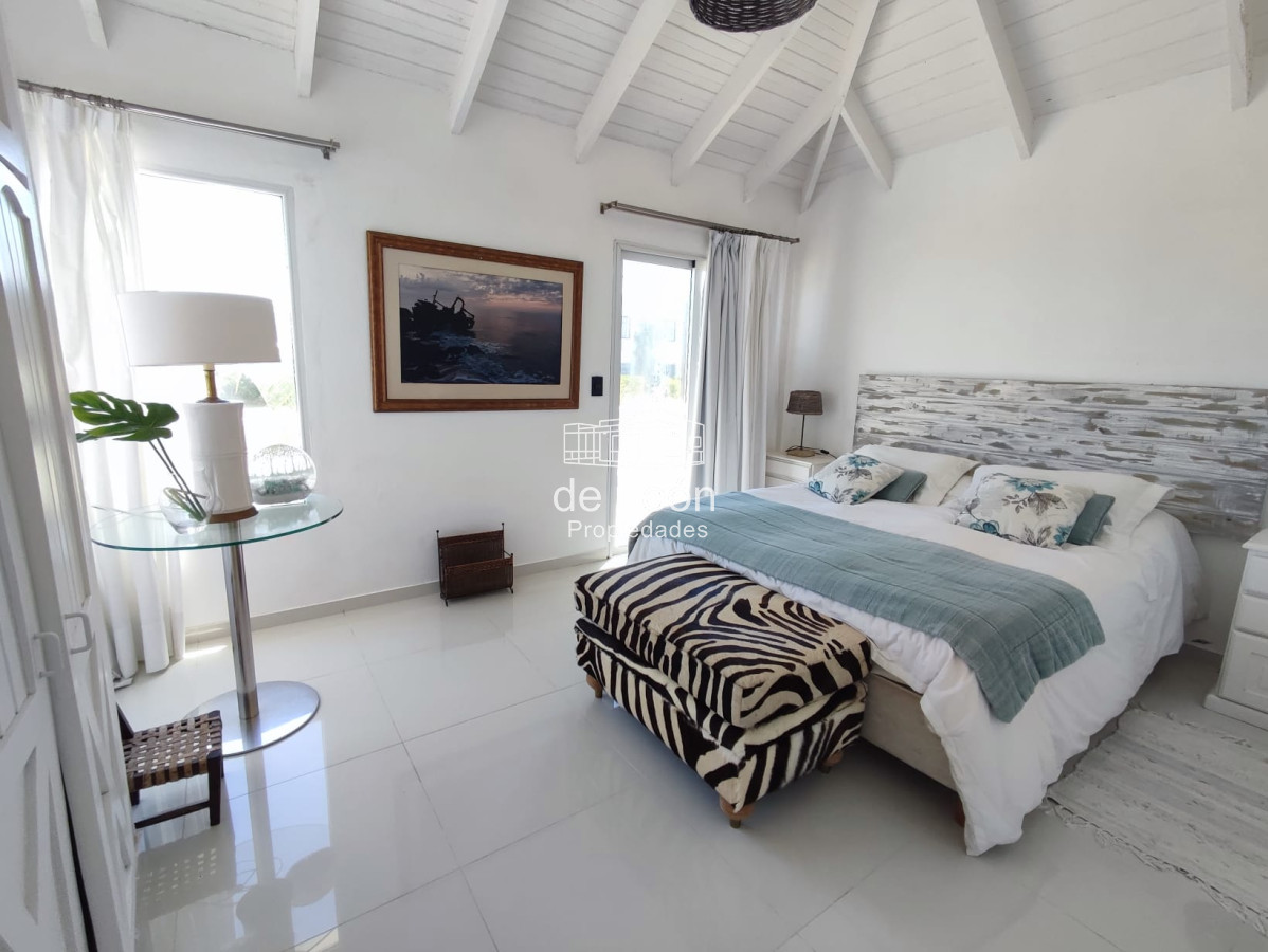 Casa ID.615 - Casa de 3 dormitorios, a 100mts del mar, en Montoya, La Barra
