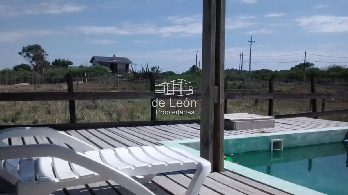 Casa ID.14756 - Se Vende casa de 4 dormitorios en Balneario Buenos Aires