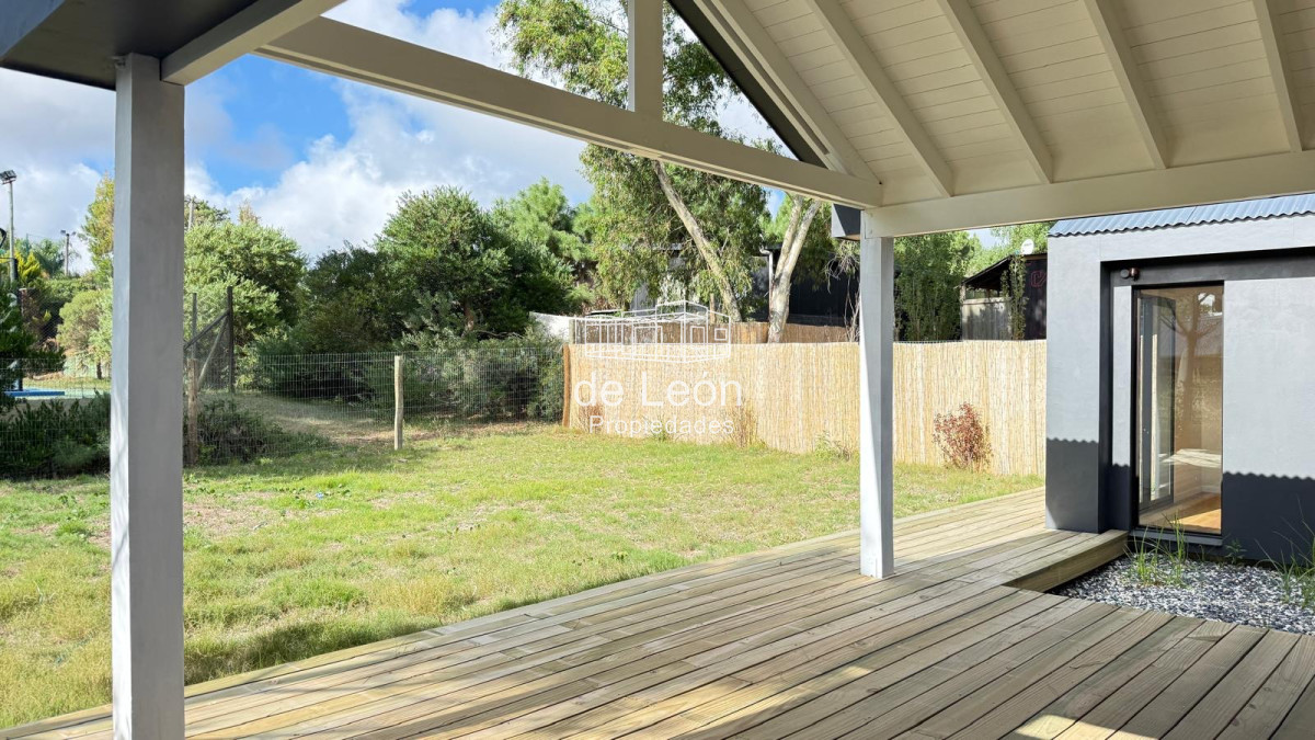 Casa ID.15205 - Casa en venta de 3 dormitorios y 2 baños