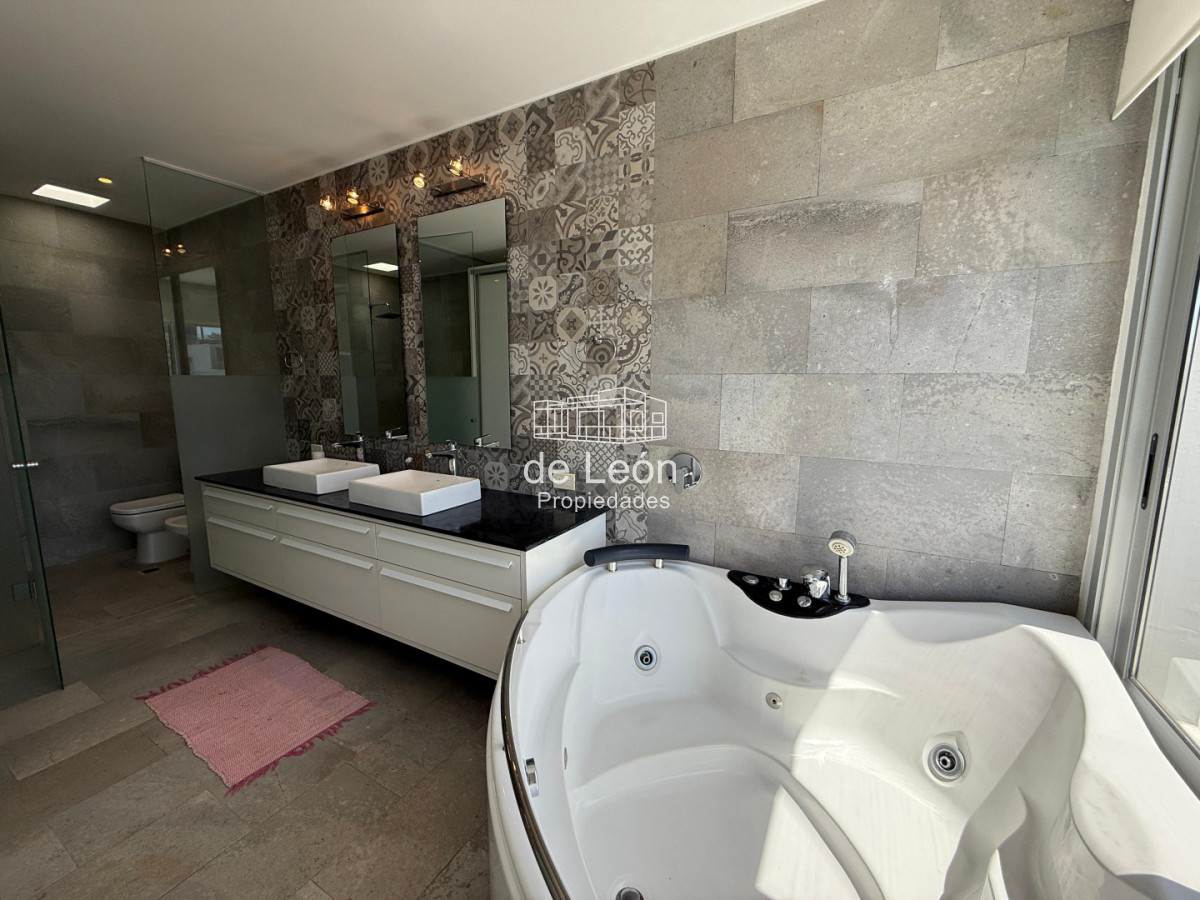 Casa ID.15319 - Casa de 3 dormitorios en Manantiales Ruta al mar, Alquiler temporada