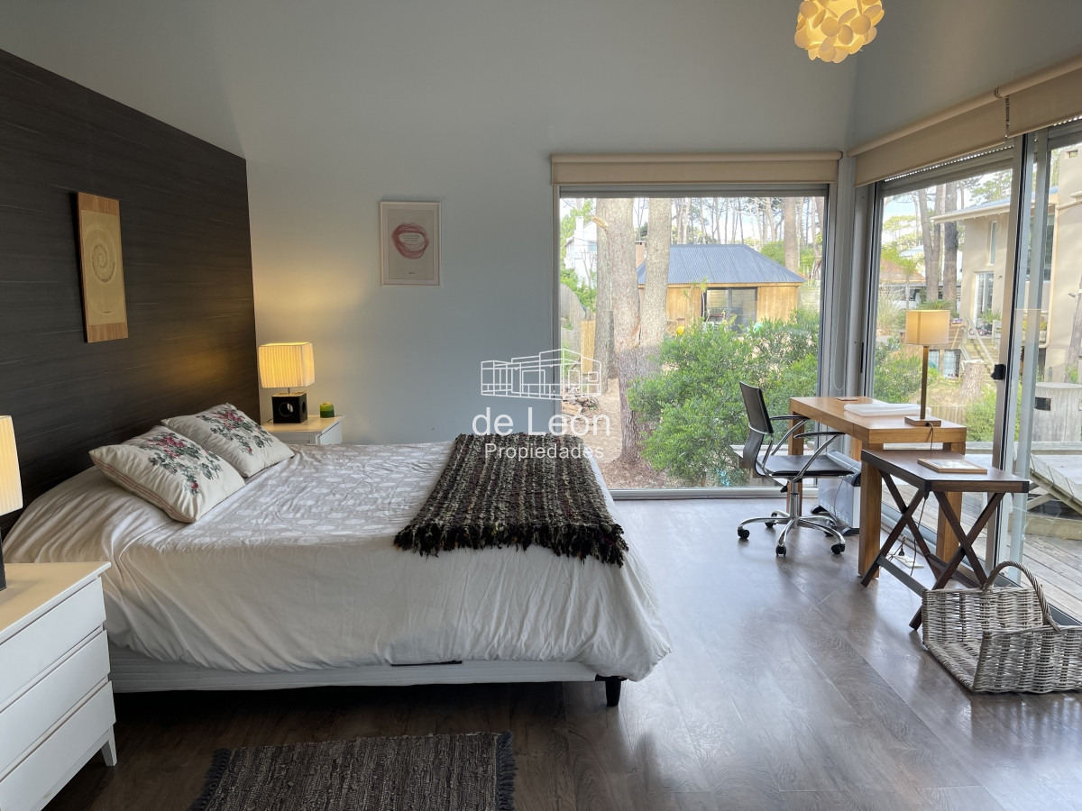 Casa ID.621 - Casa en Montoya La Barra, 4 dormitorios 3 baños, piscina, muy cómoda y bien mantenida