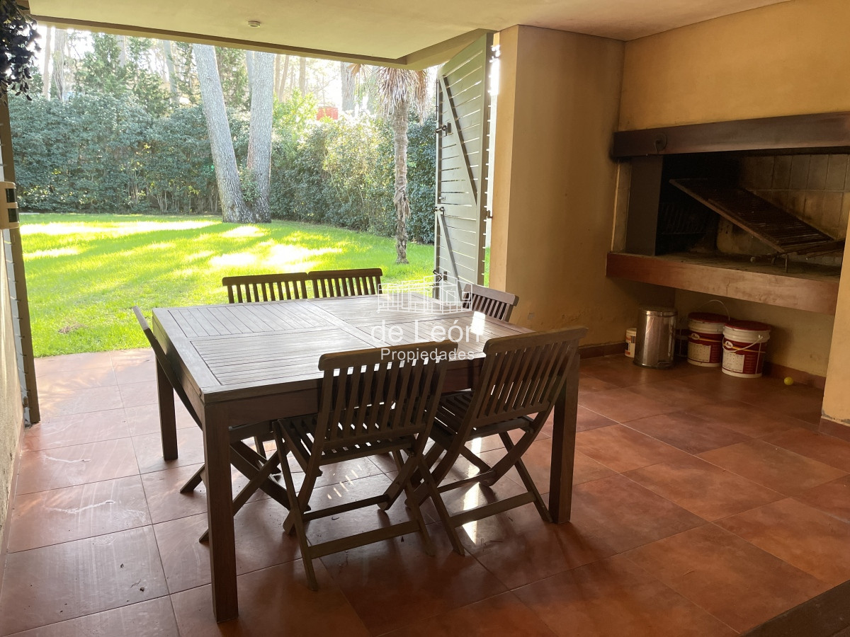 Casa ID.14822 - Casa en venta 4 dormitorios en Montoya