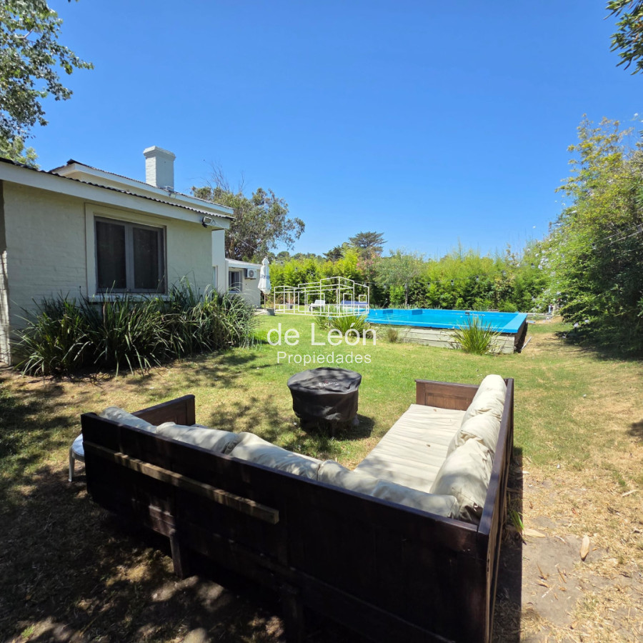 Casa ID.15373 - Casa en La Barra, 3 dormitorios y dependencia de servicio, piscina