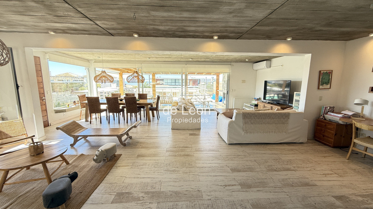 Casa ID.700 - Muy linda y cómoda casa en Montoya