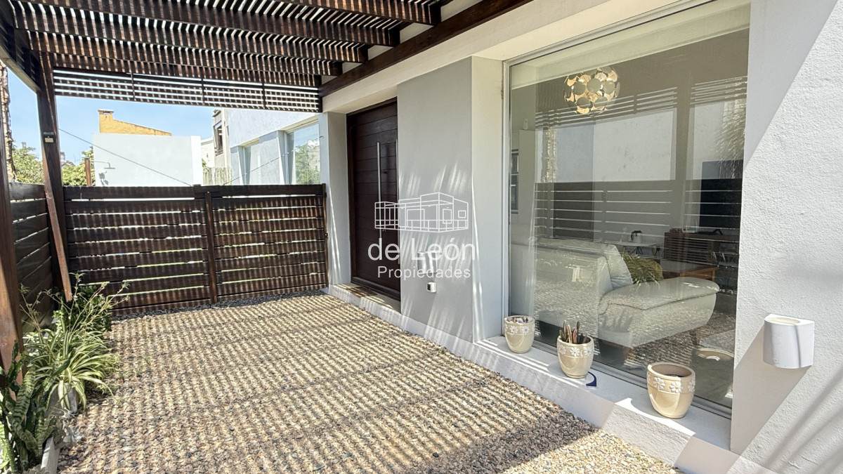 Bikini - GoPunta - Portal Inmobiliario de Punta del Este - Maldonado