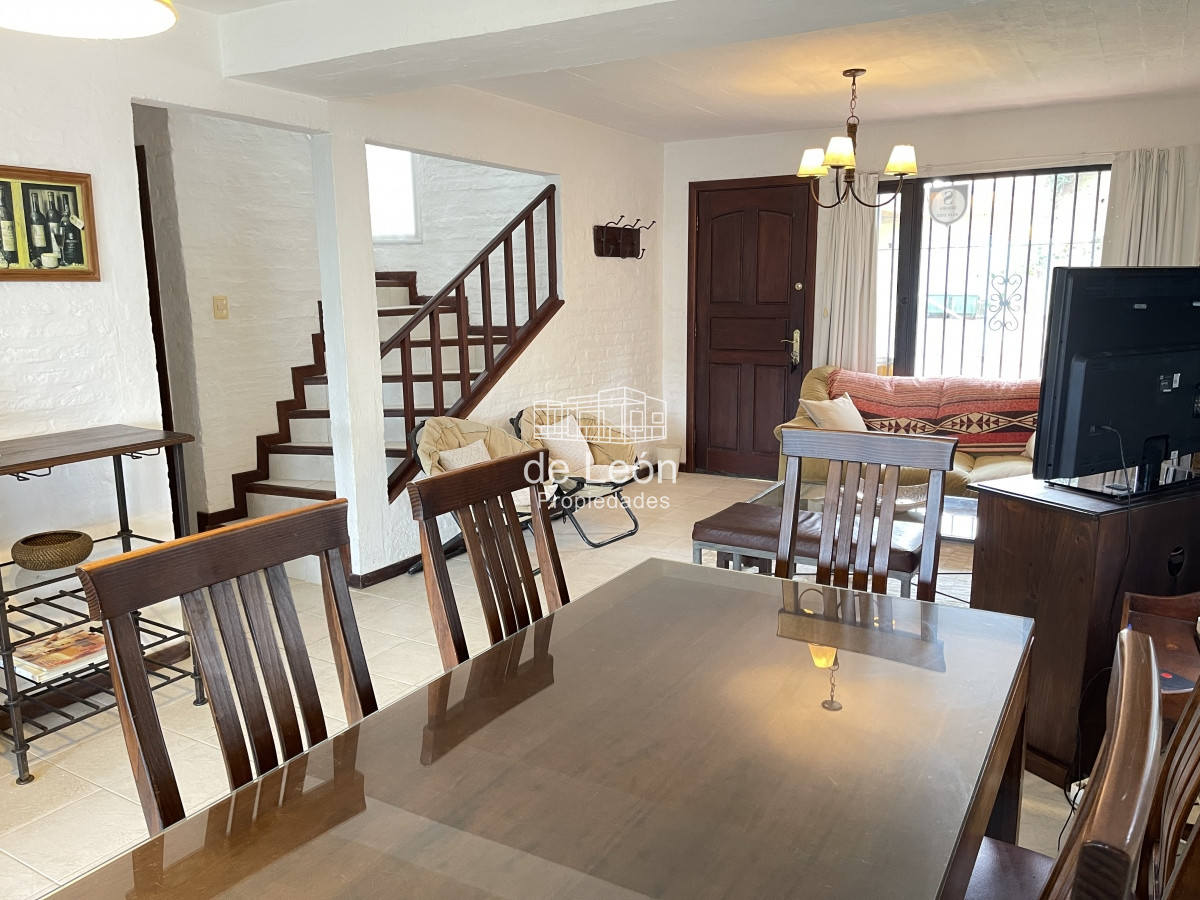 Casa ID.105 - Casa en Montoya La Barra 3 dormitorios 2 baños, muy buen entorno
