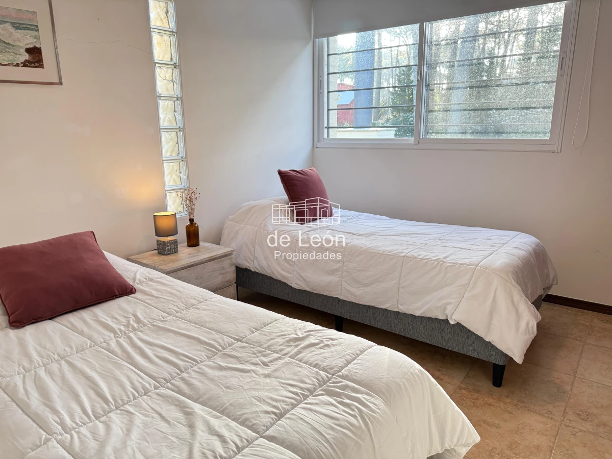 Casa ID.100 - Excelente casa en Montoya La Barra, 4 dormitorios + dependencia + piscina