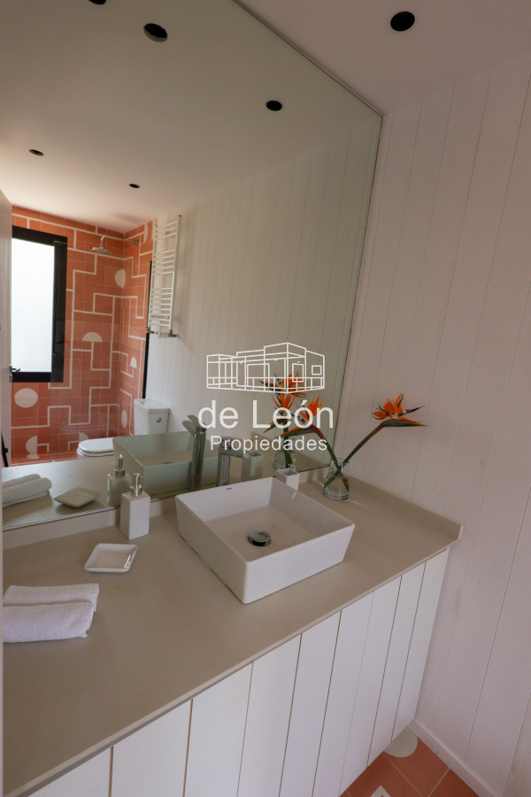 Casa ID.15135 - Hermosa casa en alquiler de 2 dormitorios en el bosque de La Barra