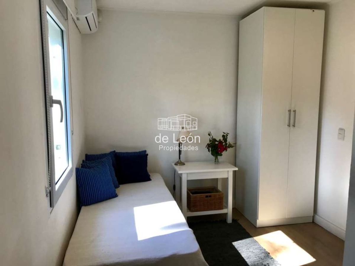Casa ID.805 - Casa moderna de 3 dormitorios en Montoya