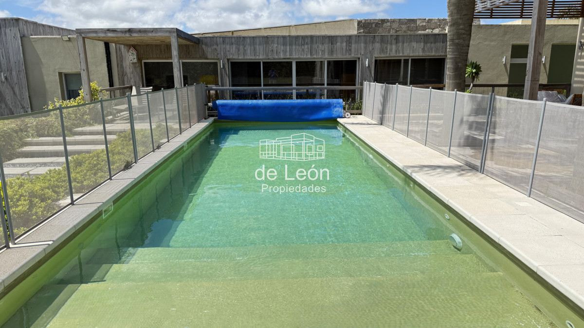 Casa ID.15338 - Casa de 5 dormitorios más servicio en Pueblo Mío, Manantiales