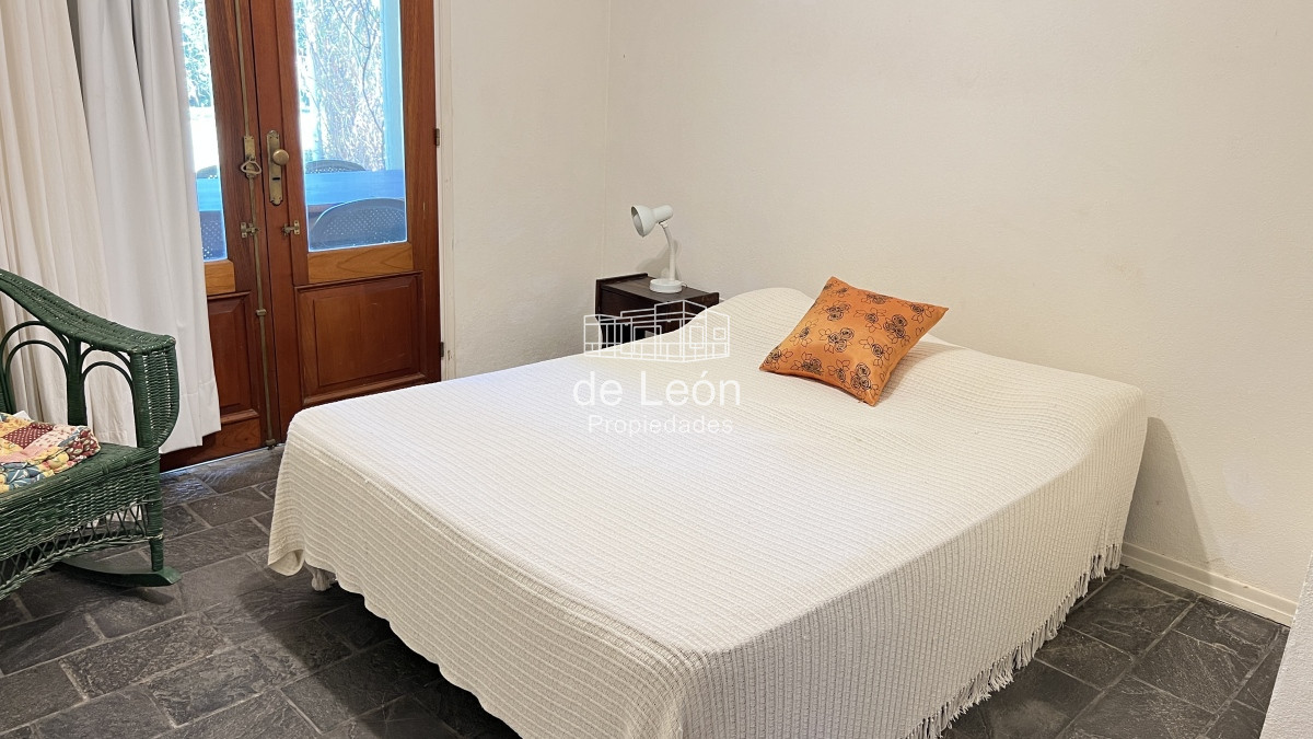 Casa ID.76 - Casa de 5 dormitorios y 5 baños en Motnoya, La Barra