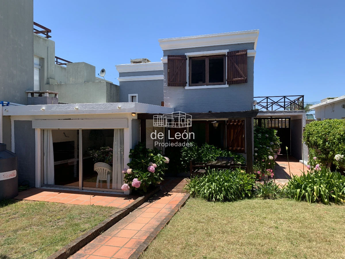 Casa ID.1111 - Casa en Manantiales 