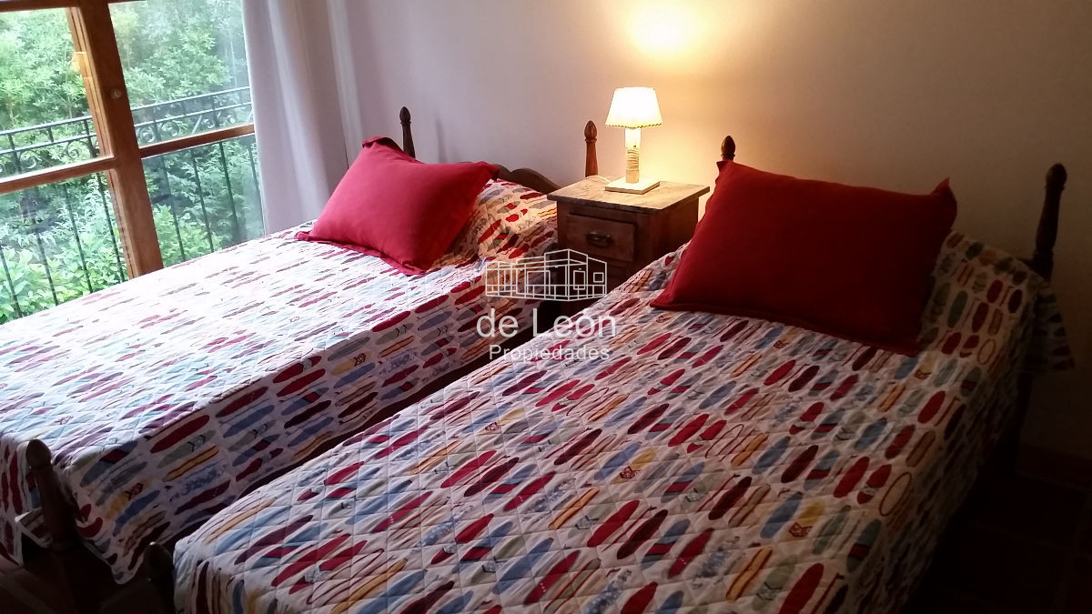 Casa ID.114 - Casa de 6 dormitorios en venta en Montoya, La Barra