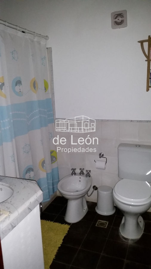 Casa ID.114 - Casa de 6 dormitorios en venta en Montoya, La Barra