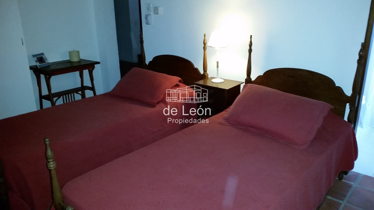 Casa ID.114 - Casa de 6 dormitorios en venta en Montoya, La Barra