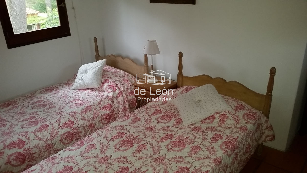 Casa ID.114 - Casa de 6 dormitorios en venta en Montoya, La Barra