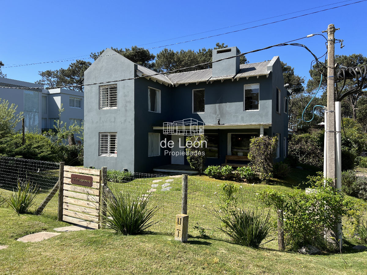 Casa ID.11 - Casa en Montoya La Barra a 300mts del mar, muy cómoda.