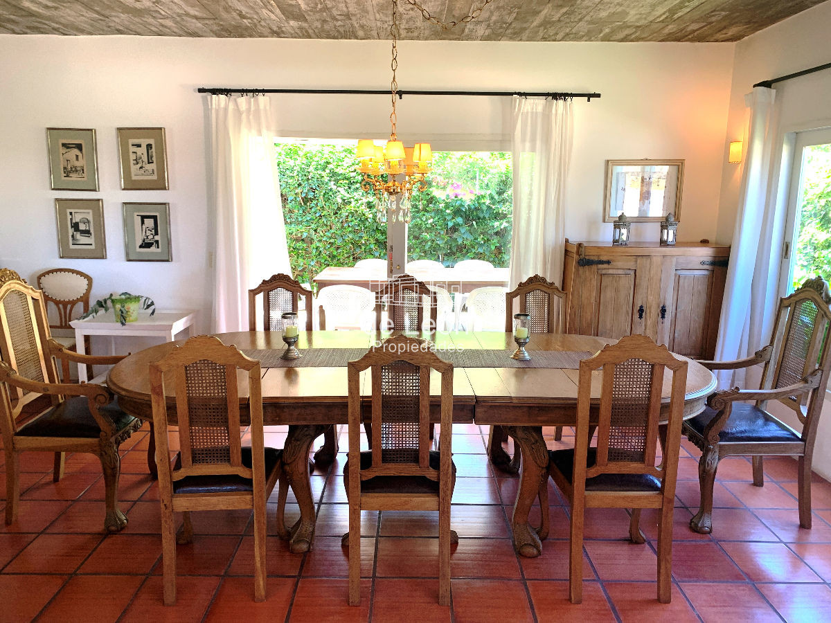 Casa ID.11 - Casa en Montoya La Barra a 300mts del mar, muy cómoda.