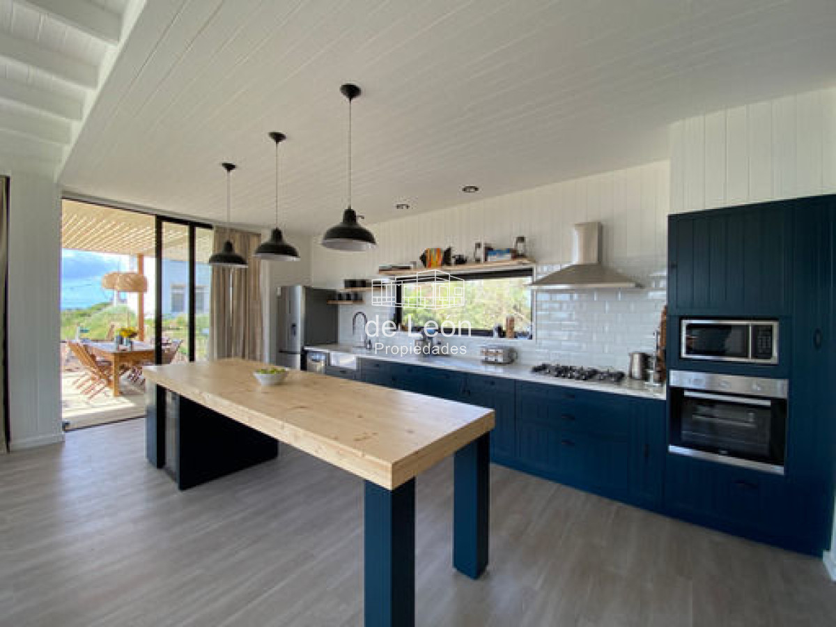Casa ID.1238 - Moderna casa en Montoya