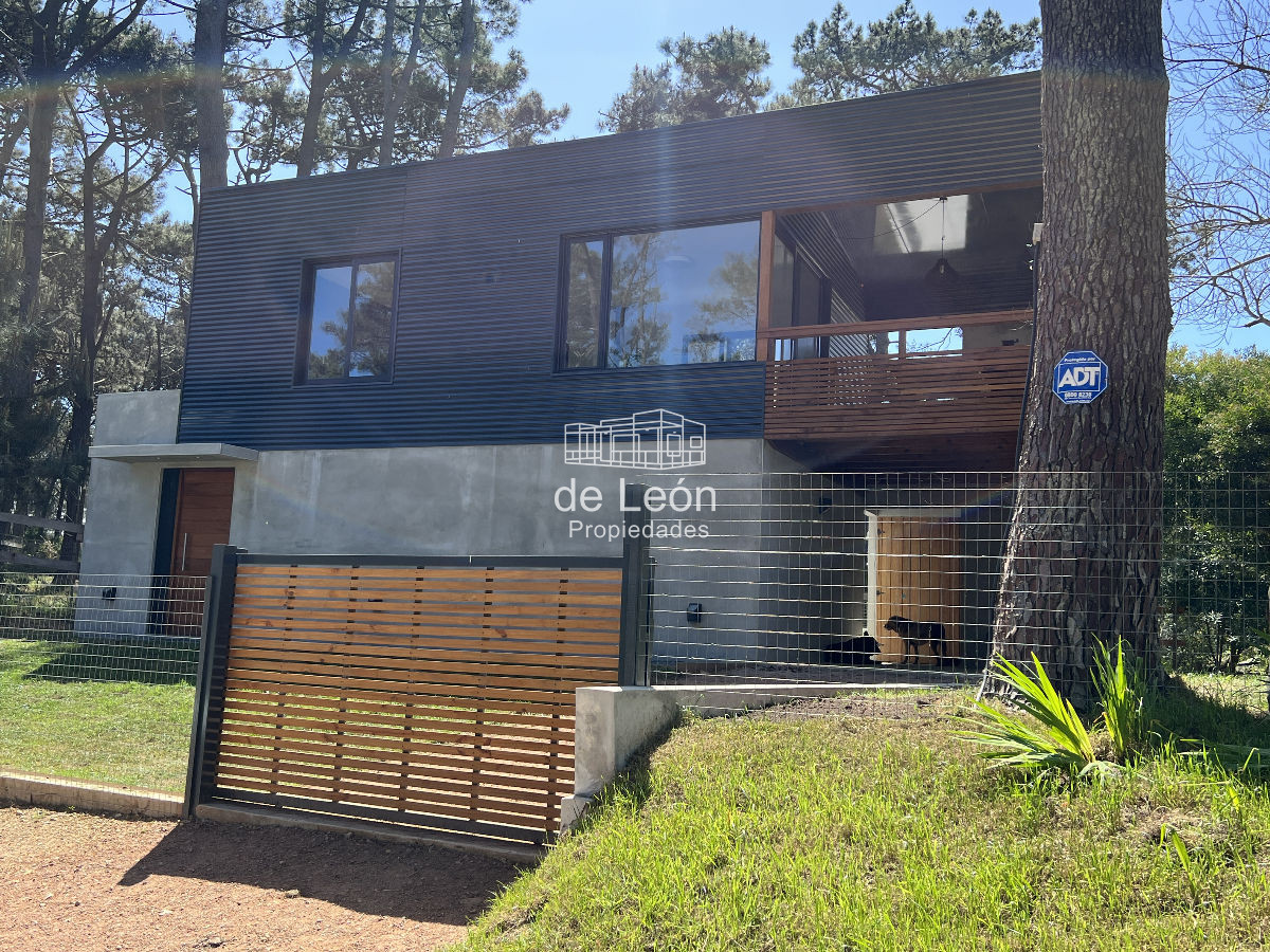 Montoya - GoPunta - Portal Inmobiliario de Punta del Este - Maldonado
