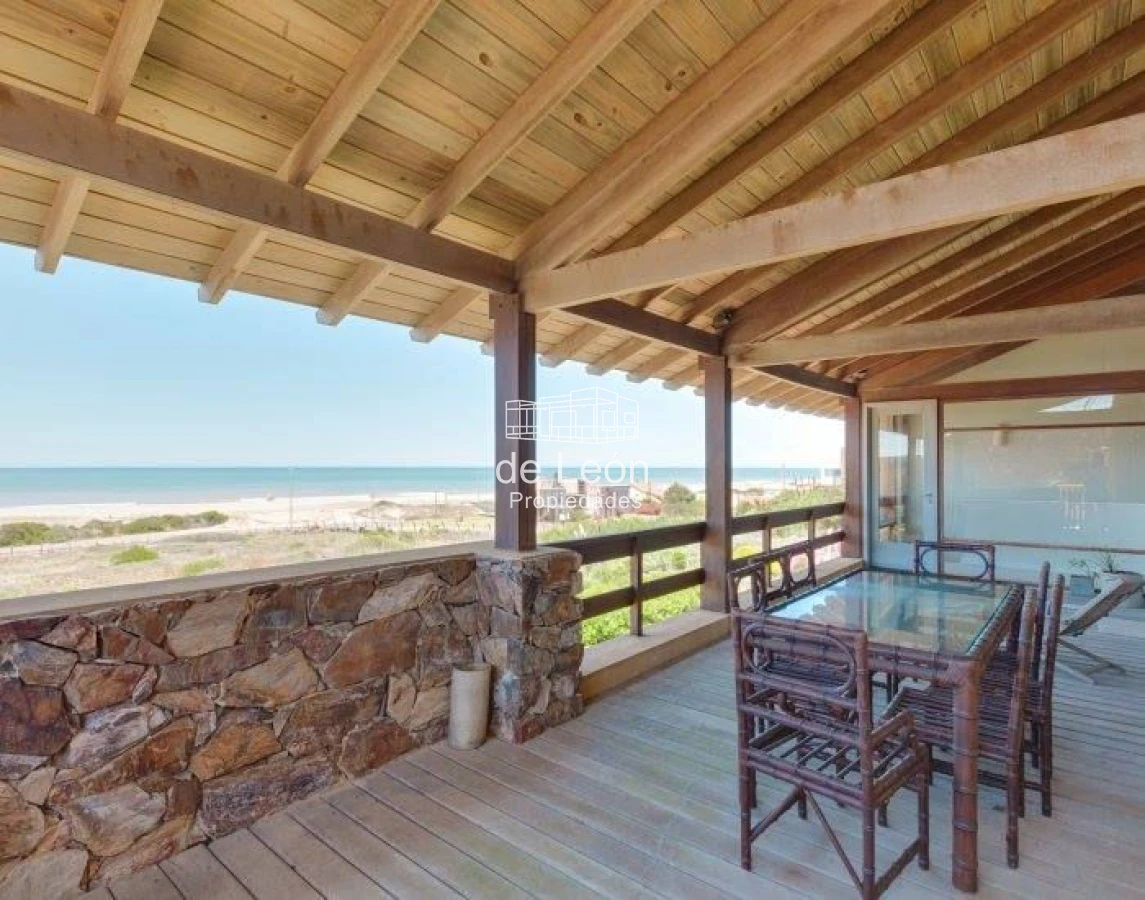 Casa ID.149 - Casa en La Barra, Laguna Blanca