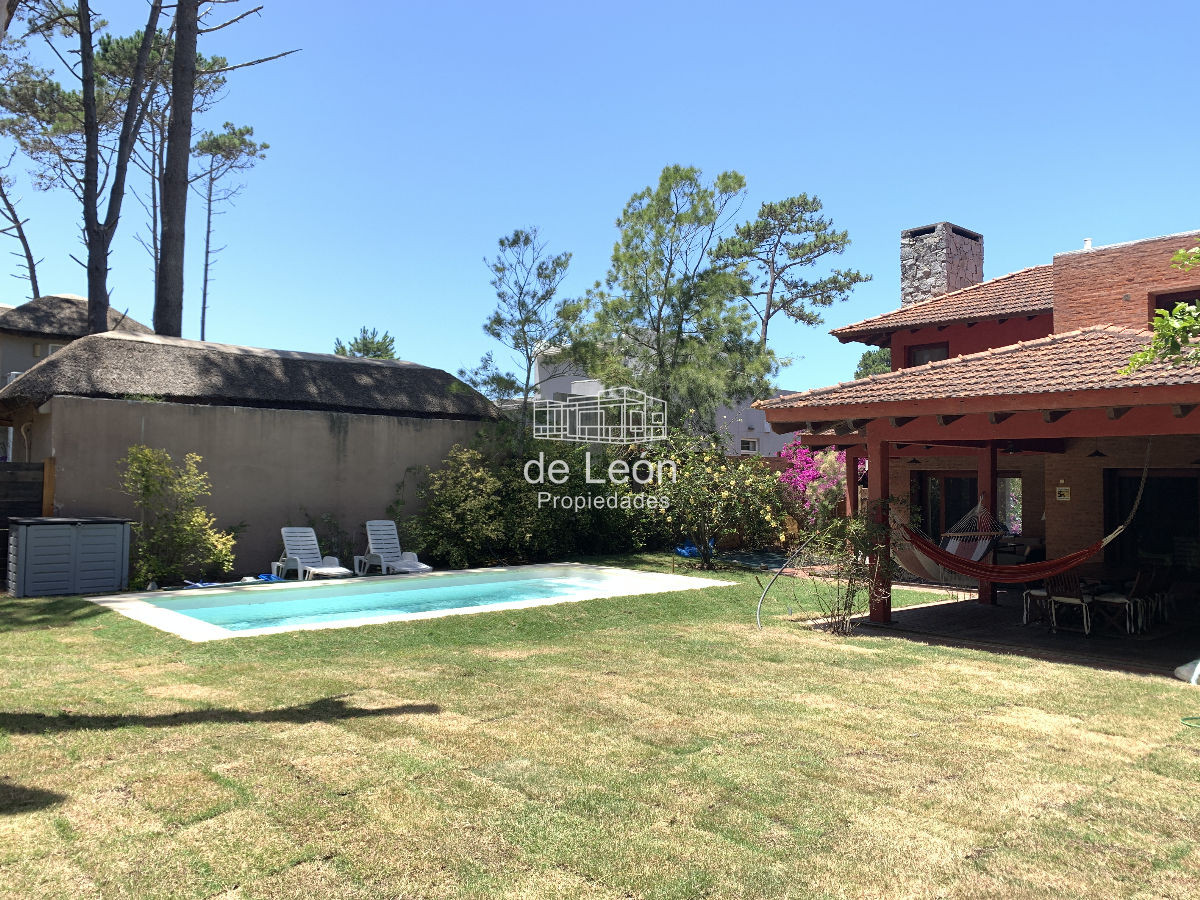 Casa ID.192 - Se alquila espectacular casa por temporada