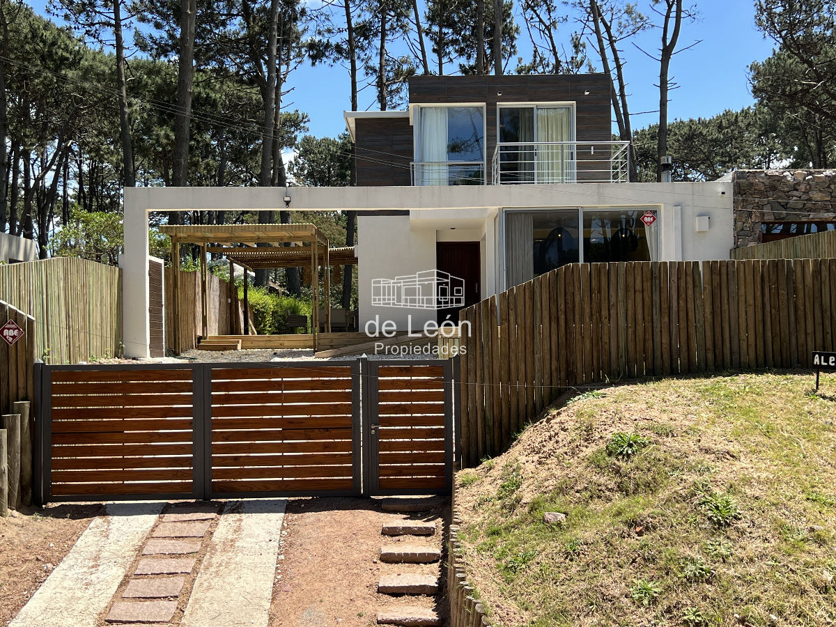 Montoya - GoPunta - Portal Inmobiliario de Punta del Este - Maldonado