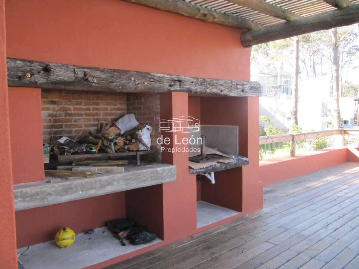 Casa ID.429 - Casa en Montoya, 3 dormitorios, entorno de bosque a 300mts del mar.