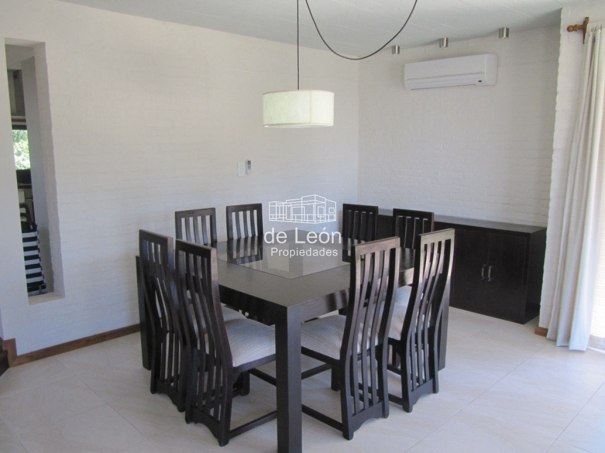 Casa ID.551 - Casa en La Barra, La Barra
