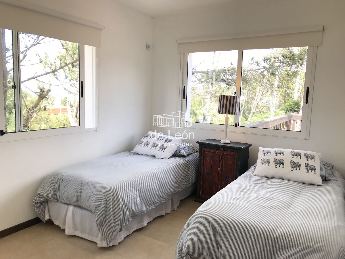 Casa ID.668 - Moderna casa en Montoya con amplia capacidad para temporada
