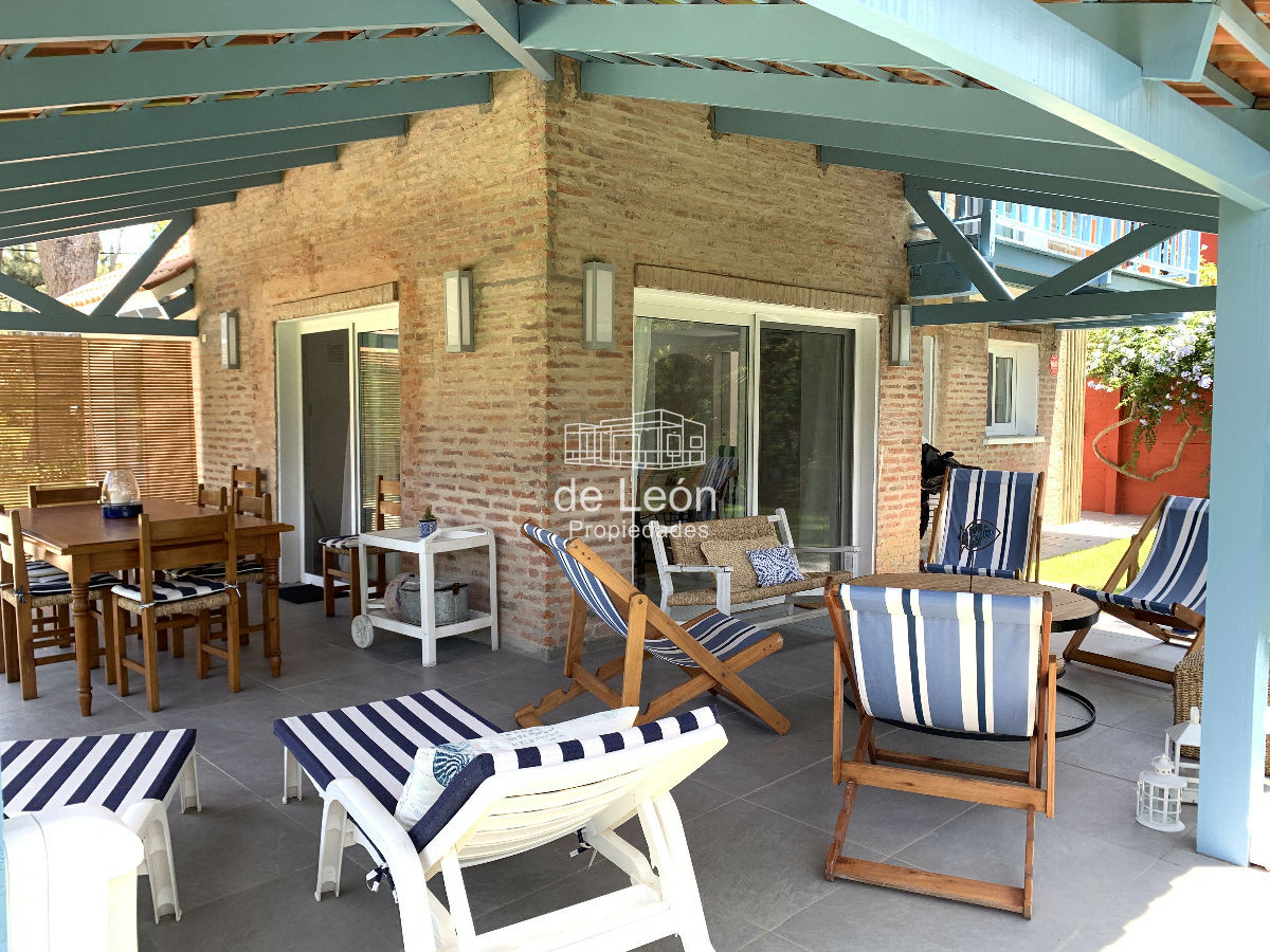 Casa ID.67 - Casa en La Barra, Montoya