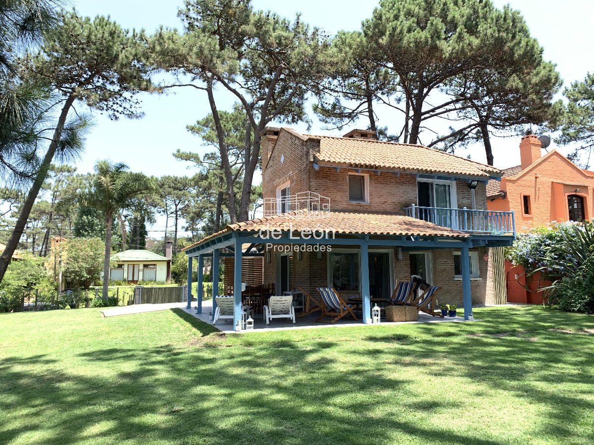 Casa ID.67 - Casa en La Barra, Montoya