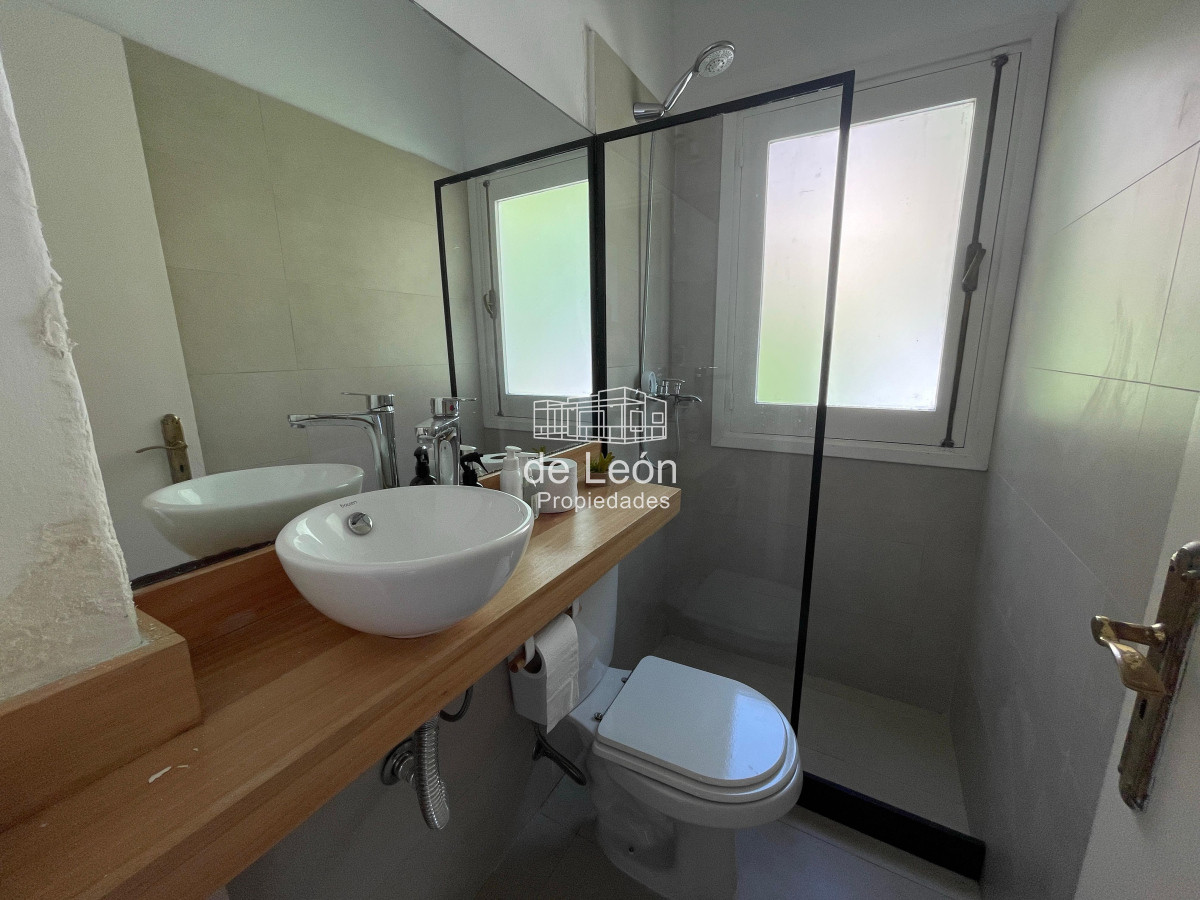 Casa ID.14 - Casa de 3 dormitorios en suite y servicio, piscina
