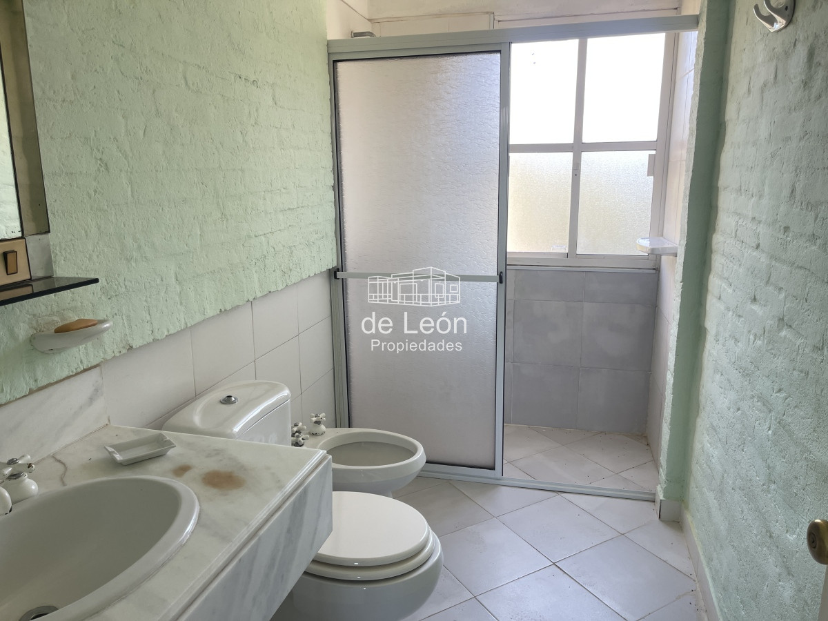 Casa ID.15050 - Casa de 4 dormitorios en Montoya, La Barra en venta