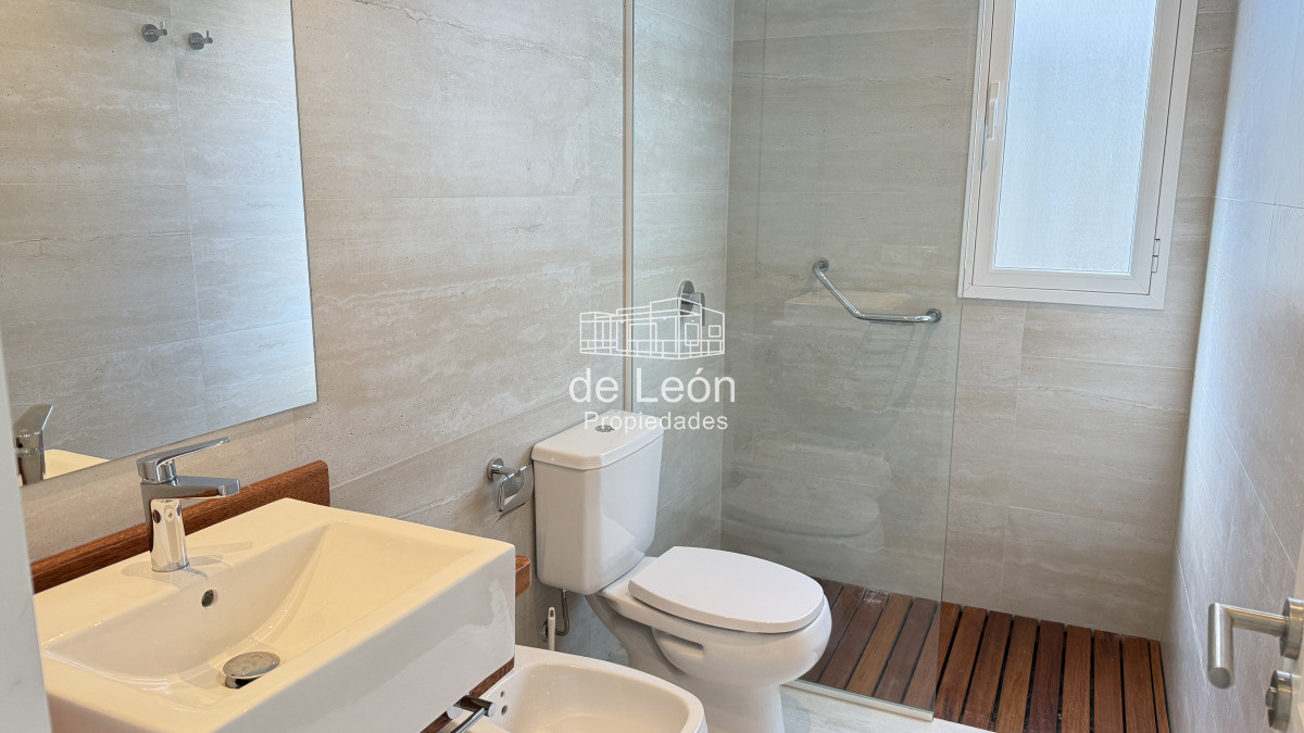 Casa ID.14985 - Moderna casa de 3 dormitorios a estrenar en la barra