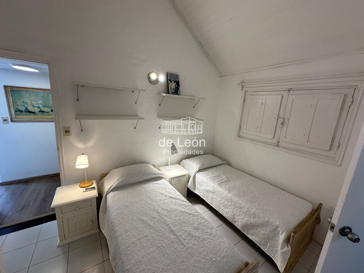 Casa ID.229 - Casa en La Barra de ruta al mar, 4 dormitorios, piscina