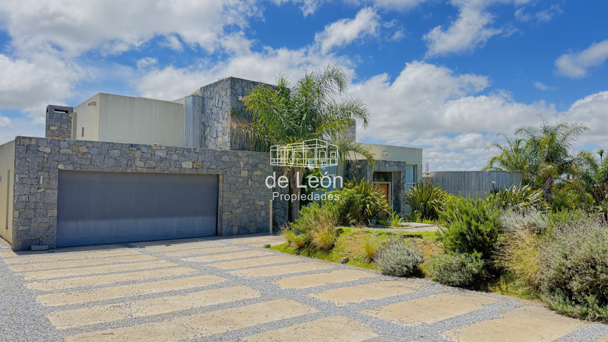 Casa ID.15338 - Casa de 5 dormitorios más servicio en Pueblo Mío, Manantiales