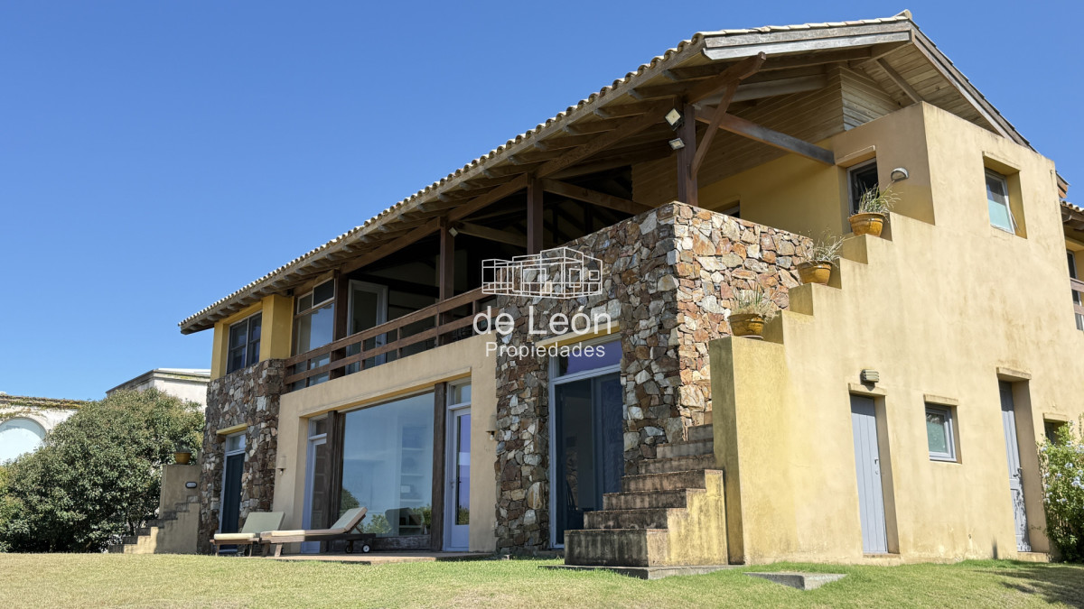 Casa ID.149 - Casa en La Barra, Laguna Blanca