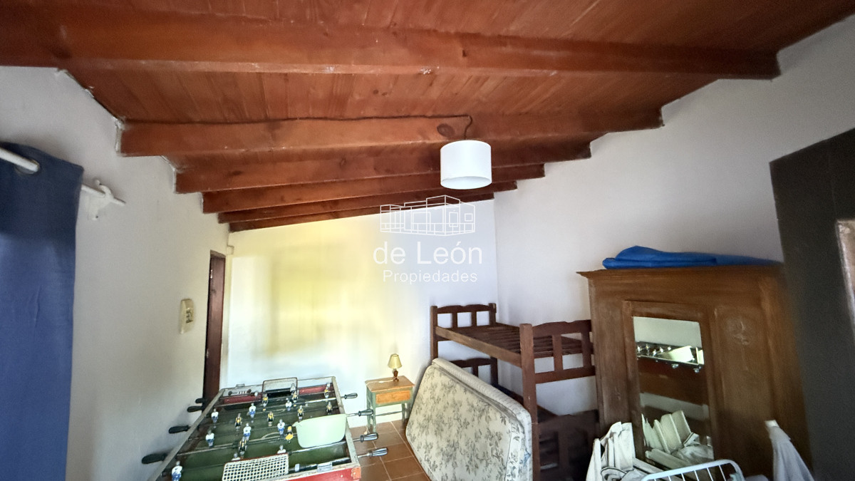 Casa ID.140 - Se alquila encantadora casa en ubicación privilegiada en Montoya