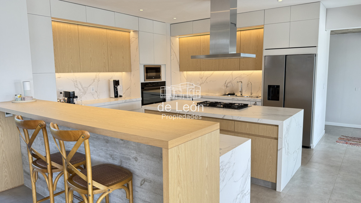 Casa ID.15338 - Casa de 5 dormitorios más servicio en Pueblo Mío, Manantiales