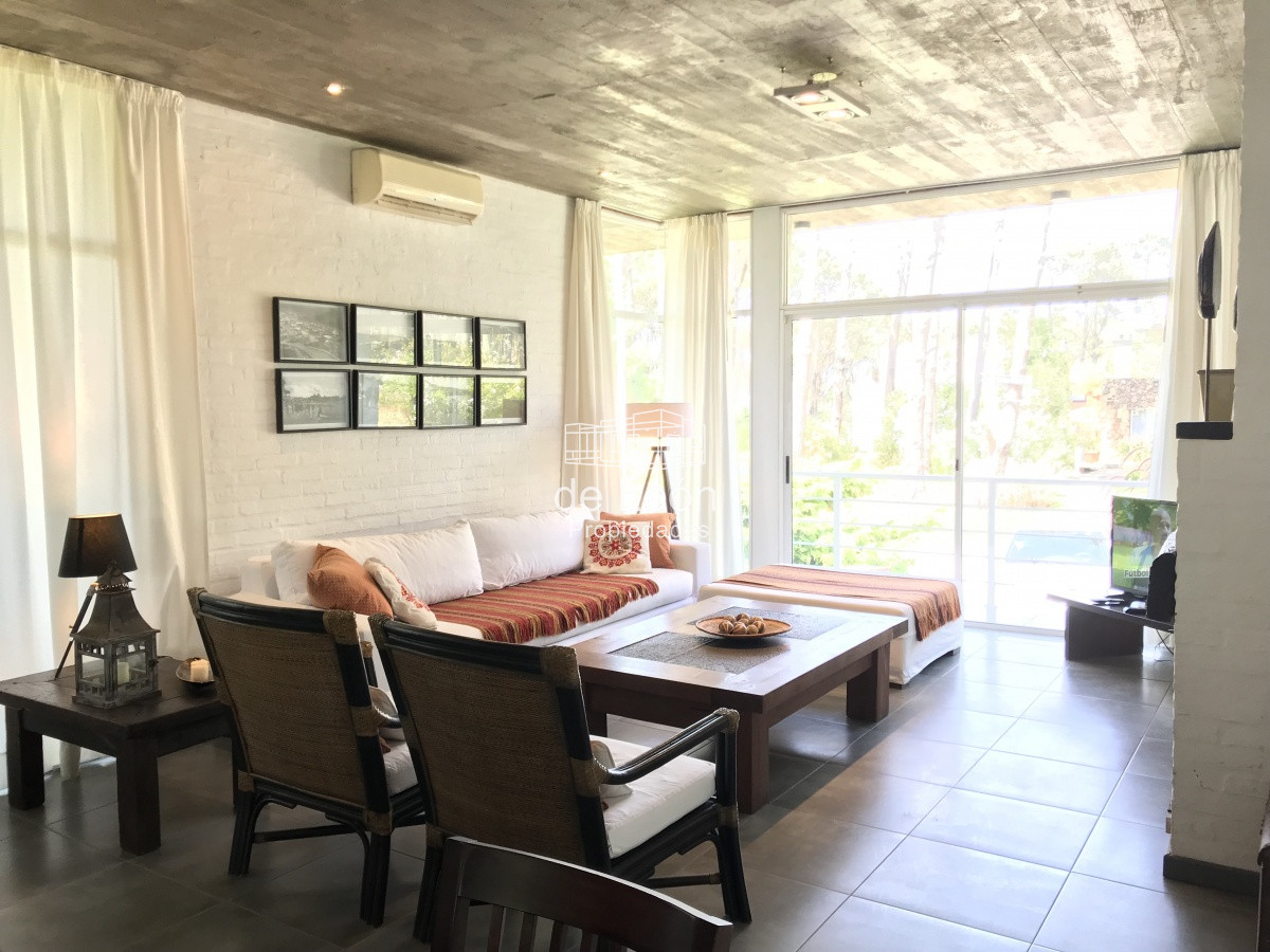 Casa ID.96 - Casa en Montoya de 3 dormitorios en suite y servicio, La Barra
