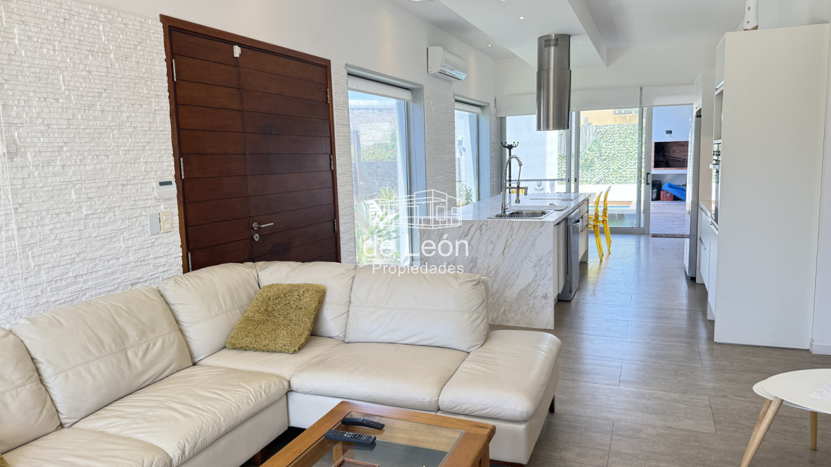 Bikini - GoPunta - Portal Inmobiliario de Punta del Este - Maldonado