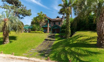 Importante casa de 4 dormitorios en Montoya, La Barra