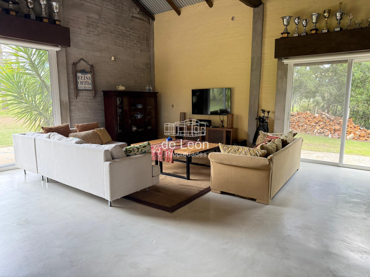 Chacra ID.1188 - Chacra de 5 hectáreas, casa, galpón, piscina, 15kmts del mar