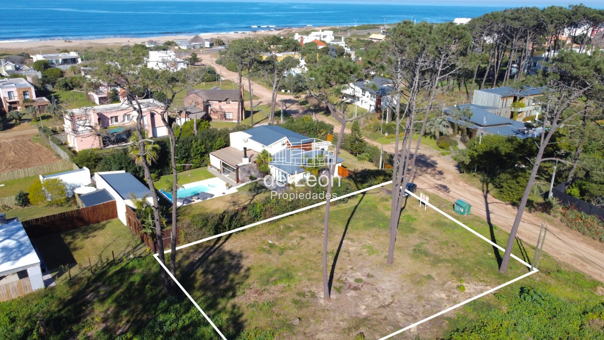 Terreno ID.14834 - Hermoso terreno en Montoya La Barra, excelente entorno de casas, a 2 cuadras del mar