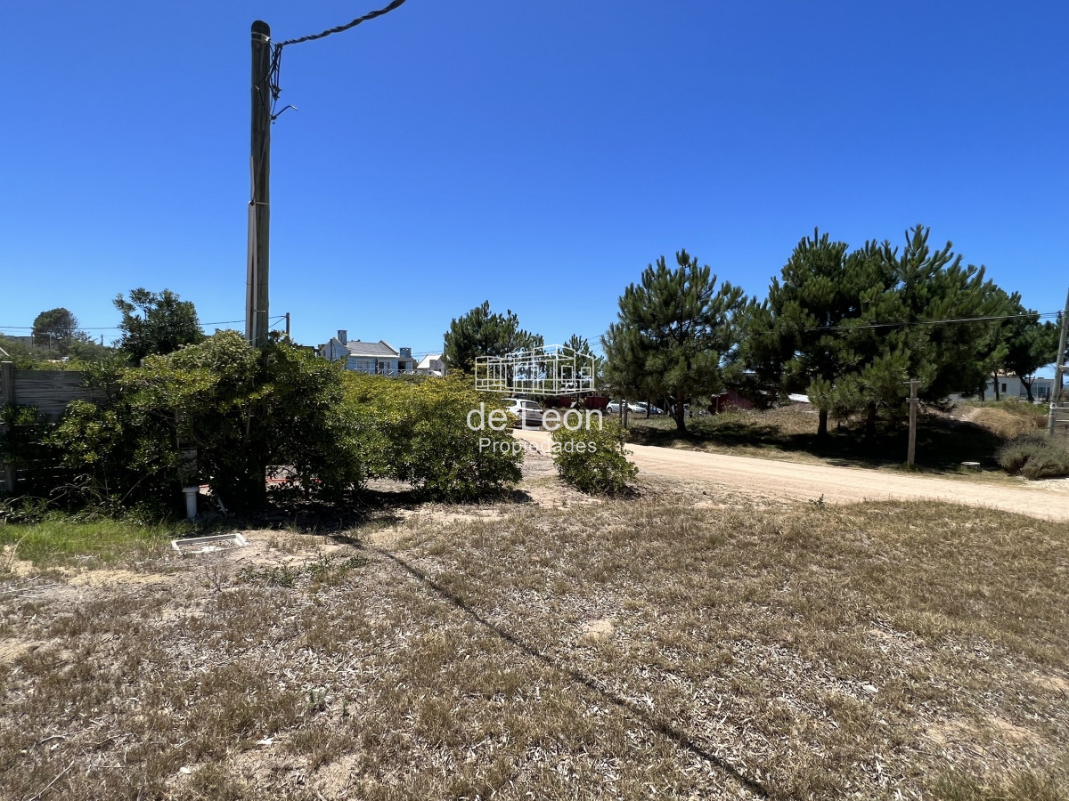 Terreno ID.1422 - Lote próximo a la playa en Montoya, La Barra