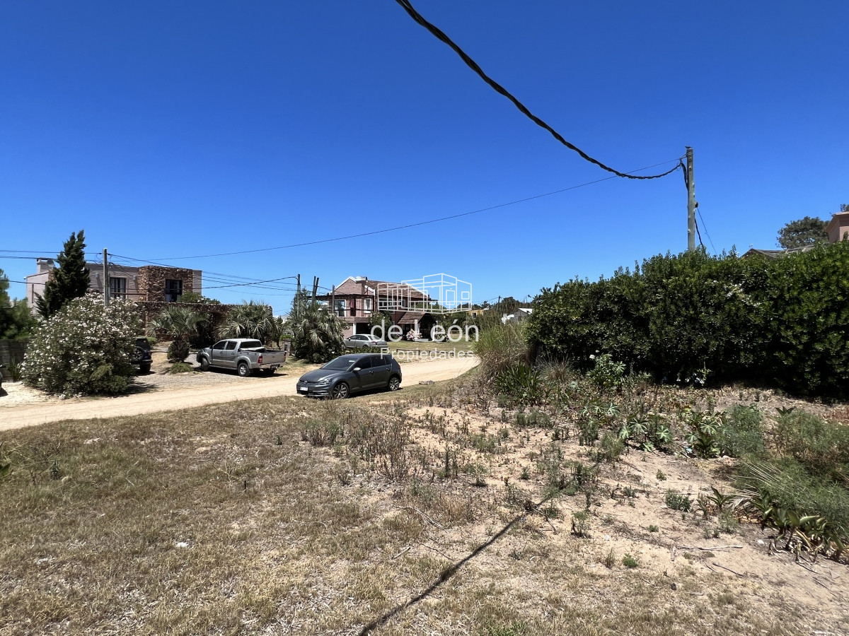 Terreno ID.1422 - Lote próximo a la playa en Montoya, La Barra