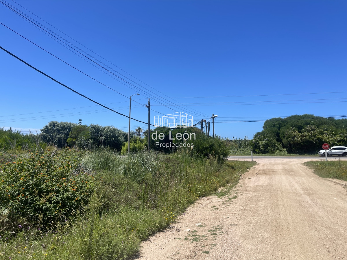 Terreno ID.1385 - Lote sobre ruta 10 en Balneario Buenos Aires