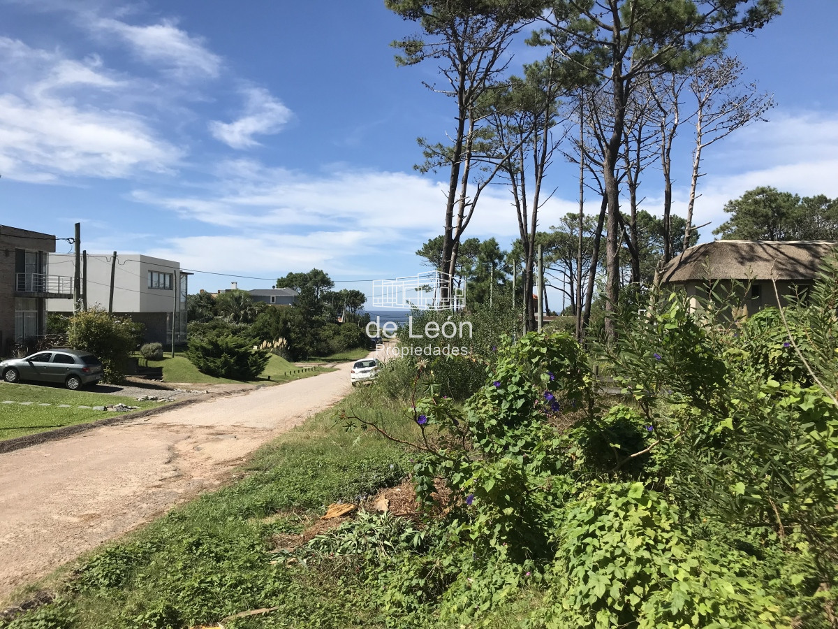 Terreno ID.555 - Buen lote en venta en Montoya, La Barra